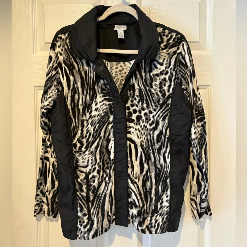 Zenergy by Chico's jacket, Animal Print Jacket with Black Accents‎ sise 2 =US 12
